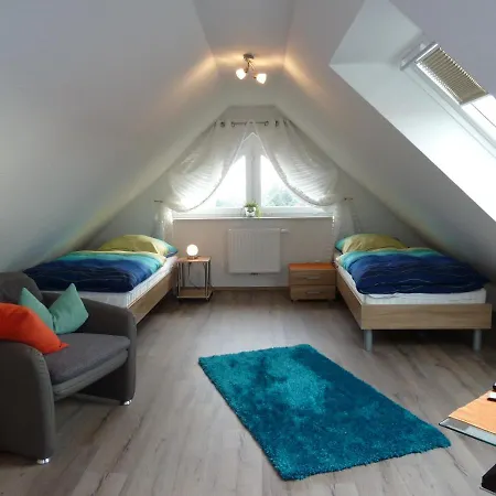 Kyana Apartment *